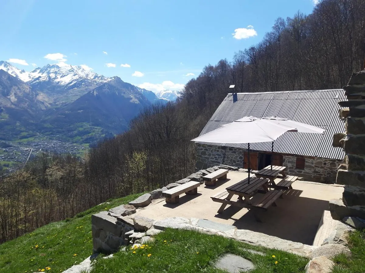 Villa Chalet Aulian à Grust France